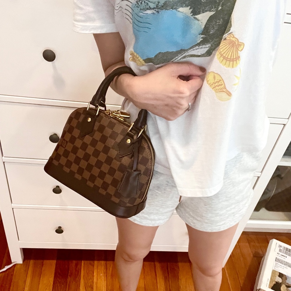SOLD - LIKE NEW LOUIS VUITTON ALMA BB in Ebene